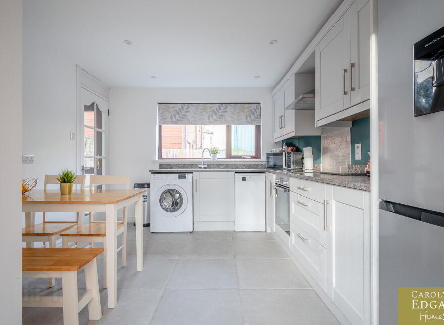 2 Stormont Crescent, Belfast, BT5 4NT