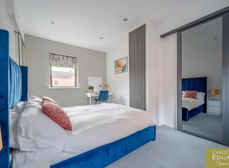 2 Stormont Crescent, Belfast, BT5 4NT