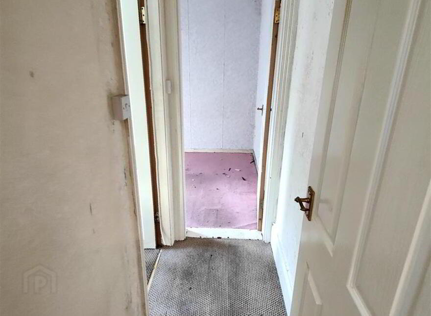 40 Ballygomartin Road, Belfast, BT13 3LD