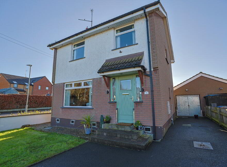 26 Woodgrove, Portadown, Craigavon, BT62 1RX