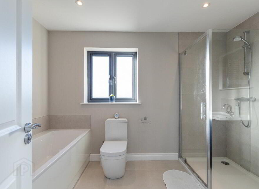 45 Ashgrove Walk, Comber, Newtownards, BT23 5PJ