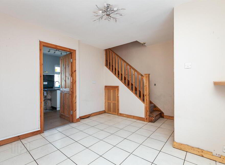 20 Main Street, Ballycarry, BT38 9HG