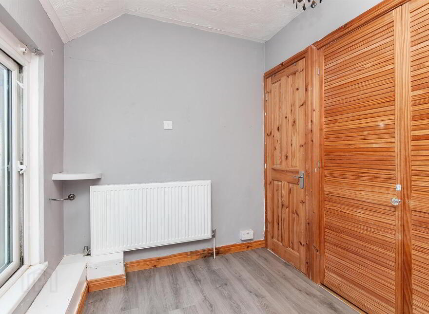 20 Main Street, Ballycarry, BT38 9HG