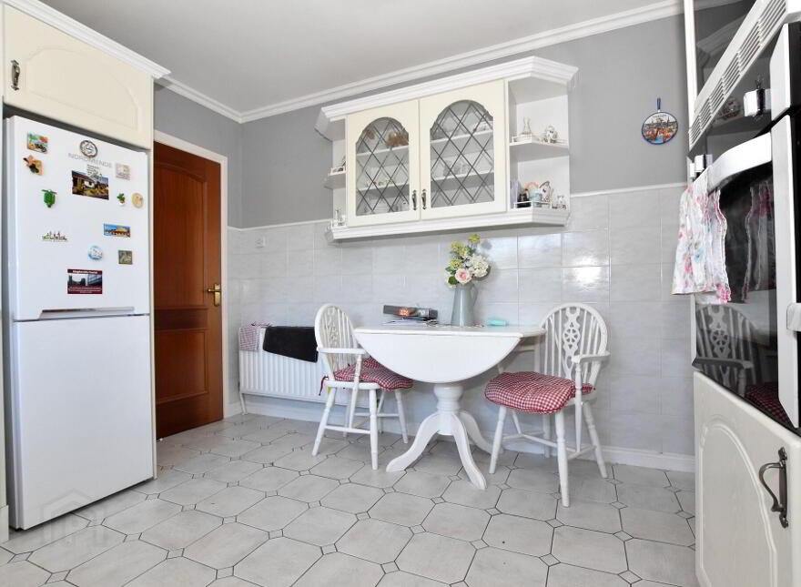 10 Oldfort Gardens, Moira, BT67 0QB