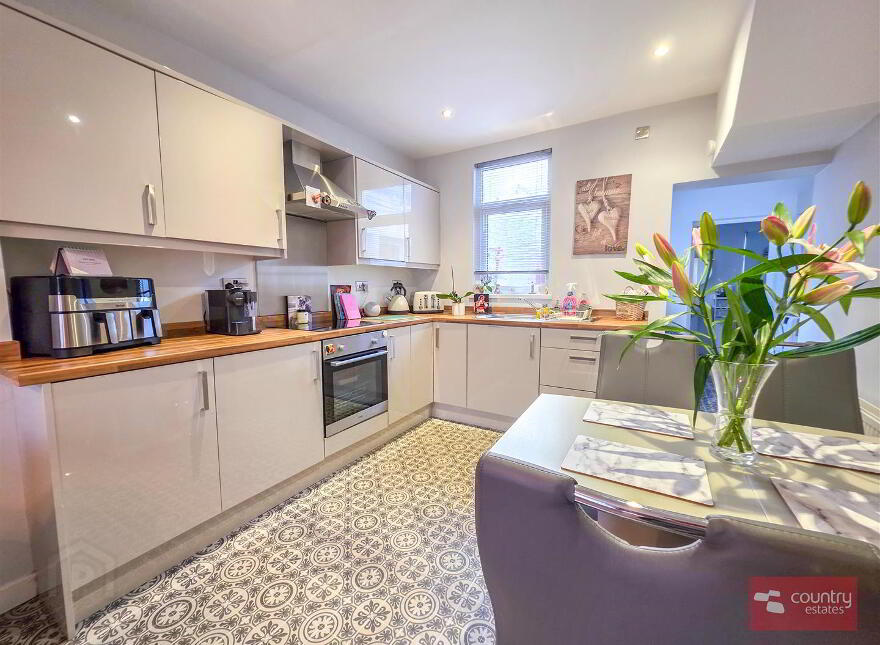 79 My Ladys Road, Belfast, BT6 8BZ