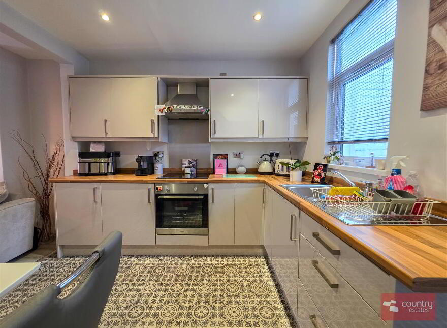 79 My Ladys Road, Belfast, BT6 8BZ