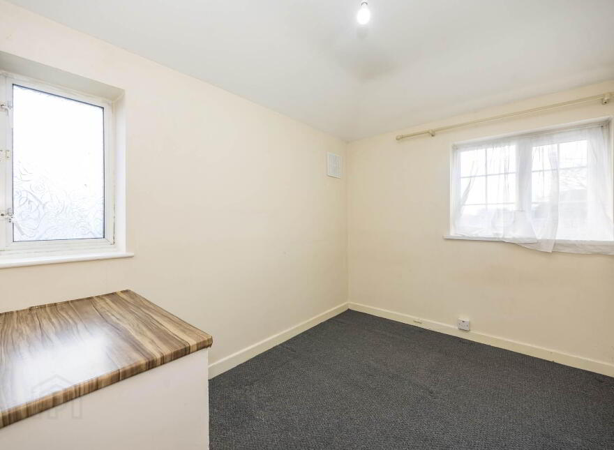 1 Shanowen Grove, Santry, Dublin, D09DW98