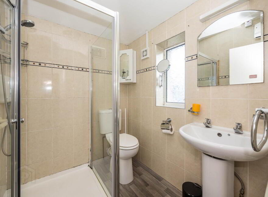 1 Shanowen Grove, Santry, Dublin, D09DW98