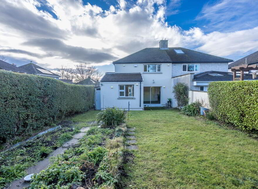 1 Shanowen Grove, Santry, Dublin, D09DW98