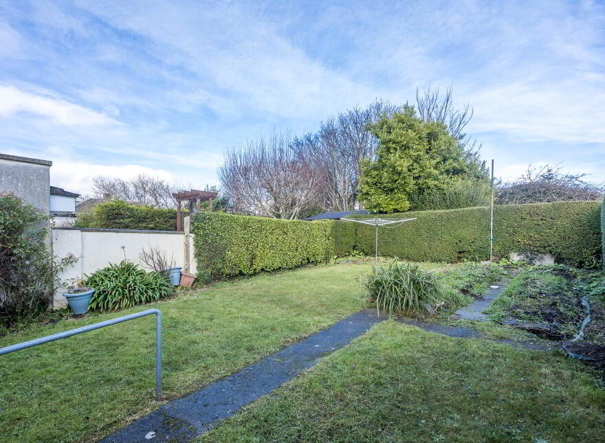 1 Shanowen Grove, Santry, Dublin, D09DW98
