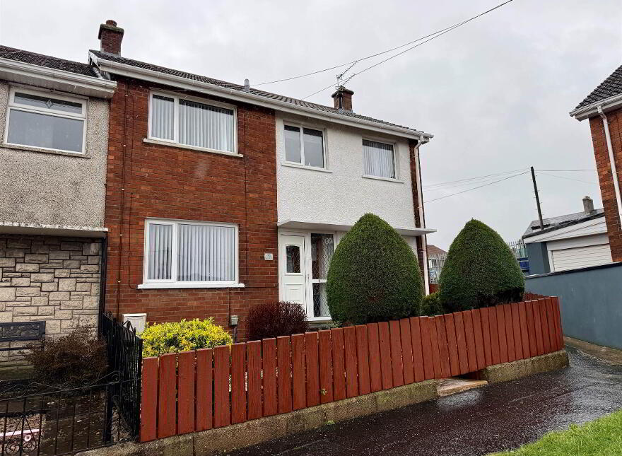 72 Queens Avenue, Glengormley, Newtownabbey, BT36 5HX