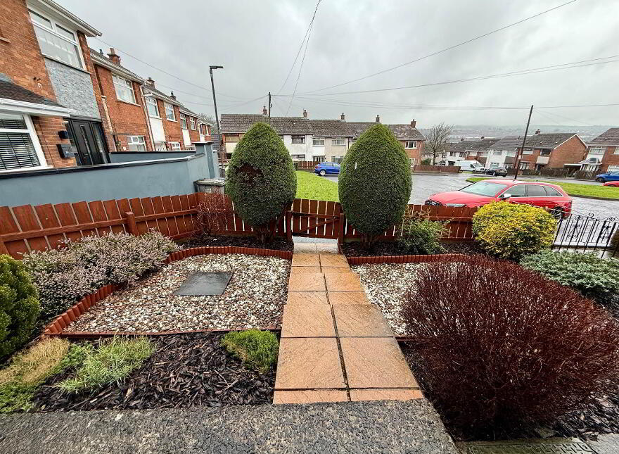 72 Queens Avenue, Glengormley, Newtownabbey, BT36 5HX