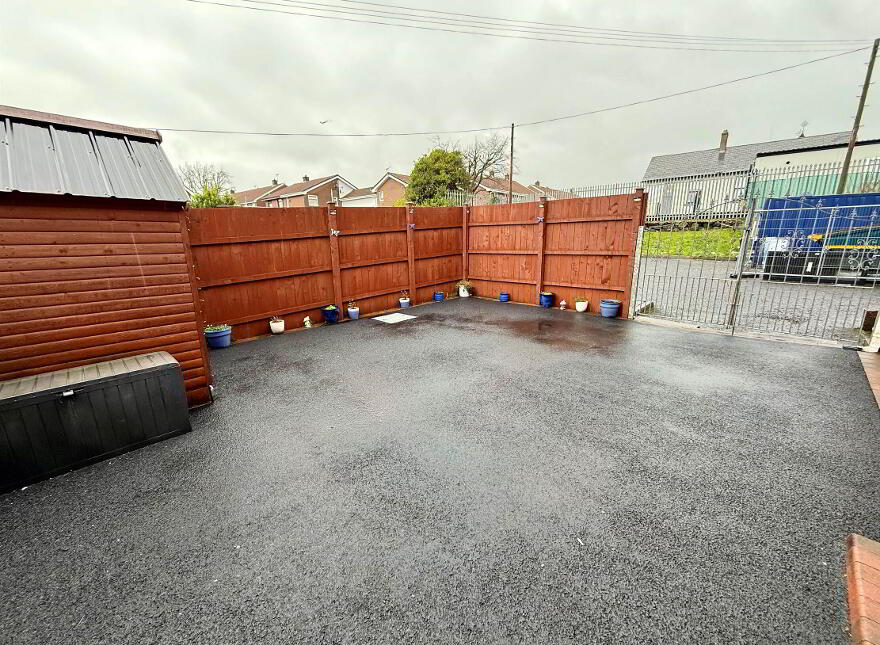72 Queens Avenue, Glengormley, Newtownabbey, BT36 5HX