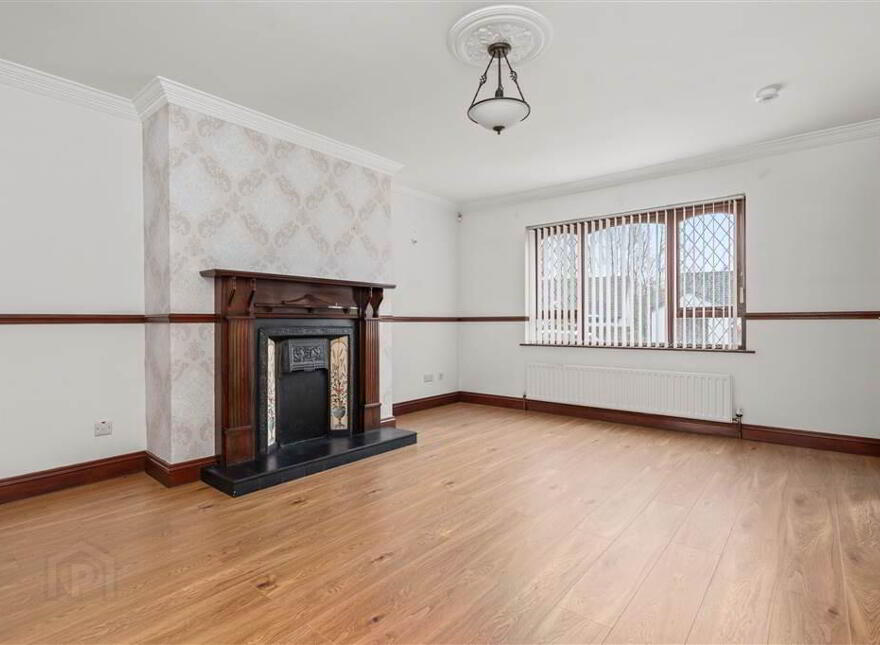 11 Woodlands, Broughshane, BT43 7NT