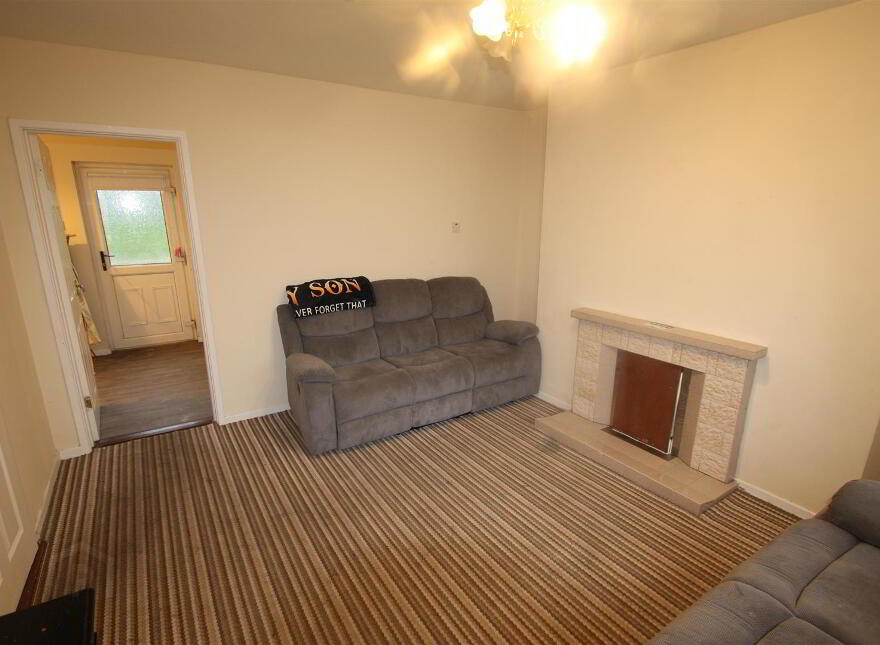 2 Russell Park, Downpatrick, BT30 6NH