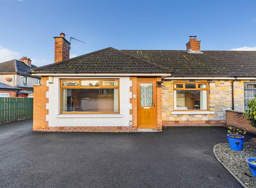 16 Seymour Park, Lisburn, BT27 5BQ