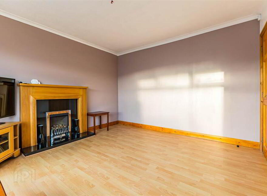 16 Seymour Park, Lisburn, BT27 5BQ