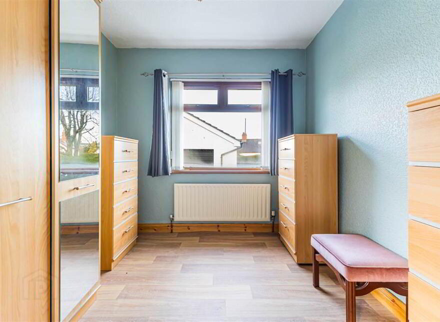 16 Seymour Park, Lisburn, BT27 5BQ