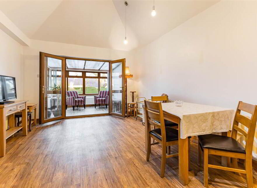 16 Seymour Park, Lisburn, BT27 5BQ