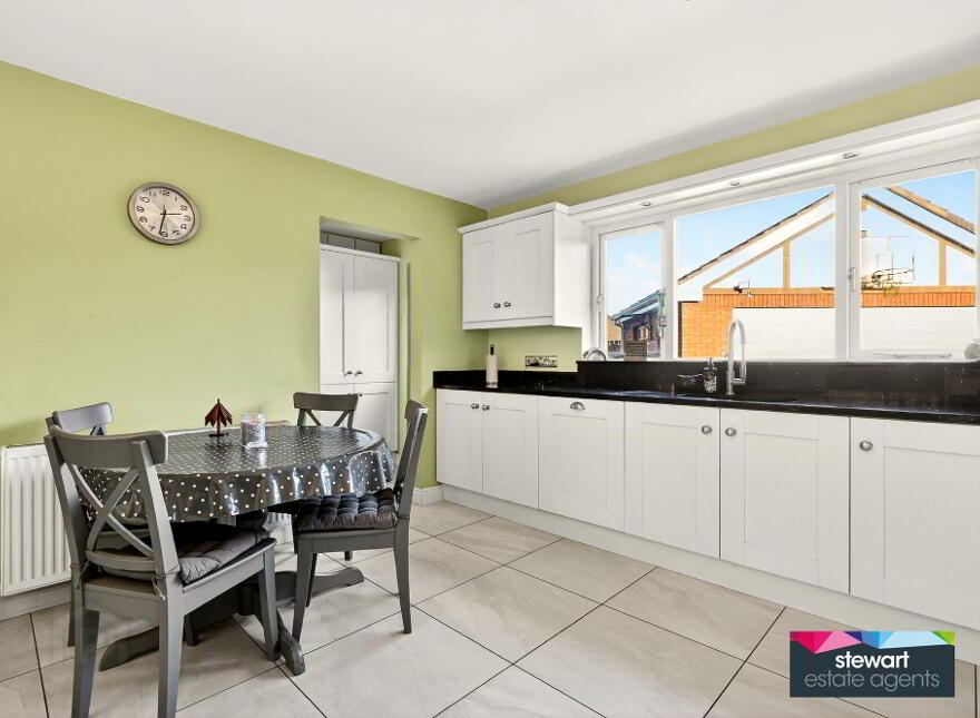 1 Kensington Manor, Dollingstown, BT66 7HR