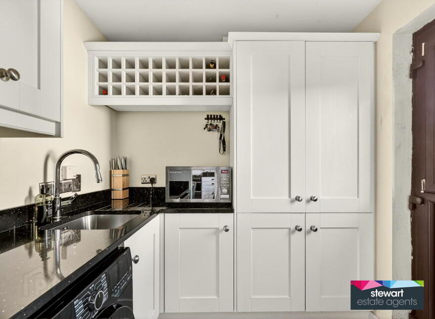 1 Kensington Manor, Dollingstown, BT66 7HR