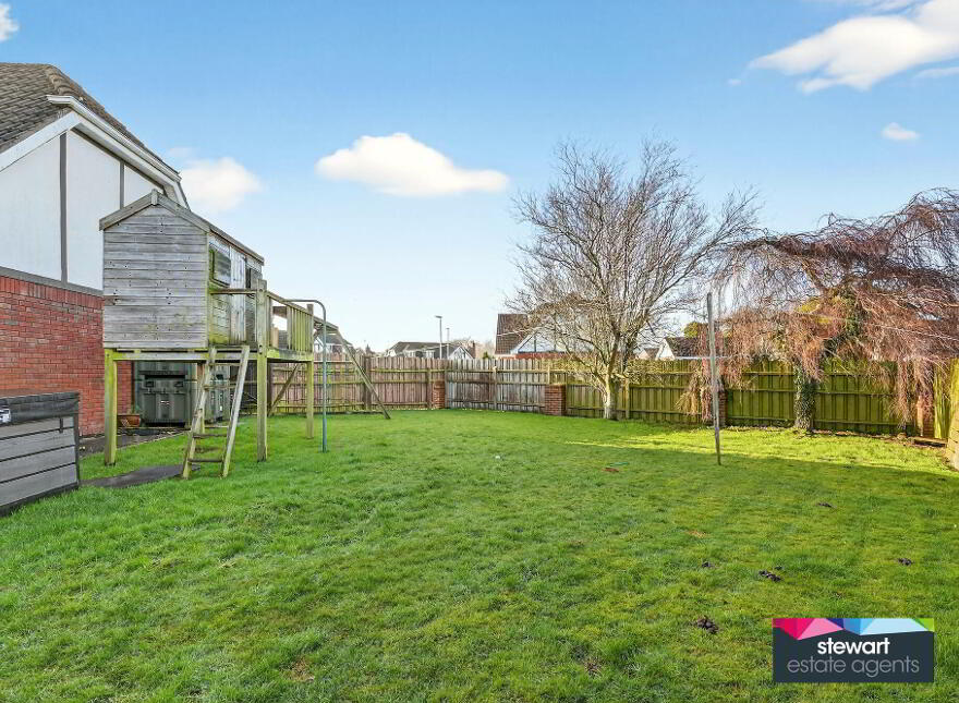 1 Kensington Manor, Dollingstown, BT66 7HR