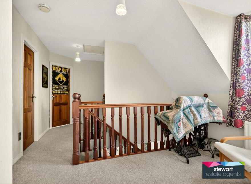 1 Kensington Manor, Dollingstown, BT66 7HR