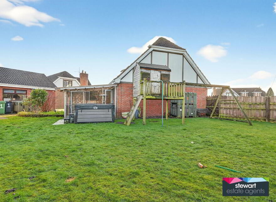 1 Kensington Manor, Dollingstown, BT66 7HR