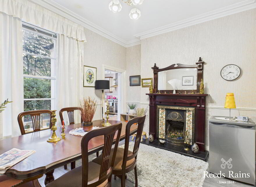 2 Belfast Road, Carrickfergus, BT38 8BU