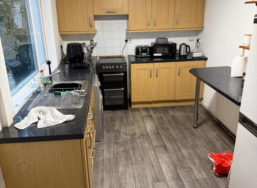 84 University Ave, HMO & CLUD In Place, Belfast, BT7 1GY