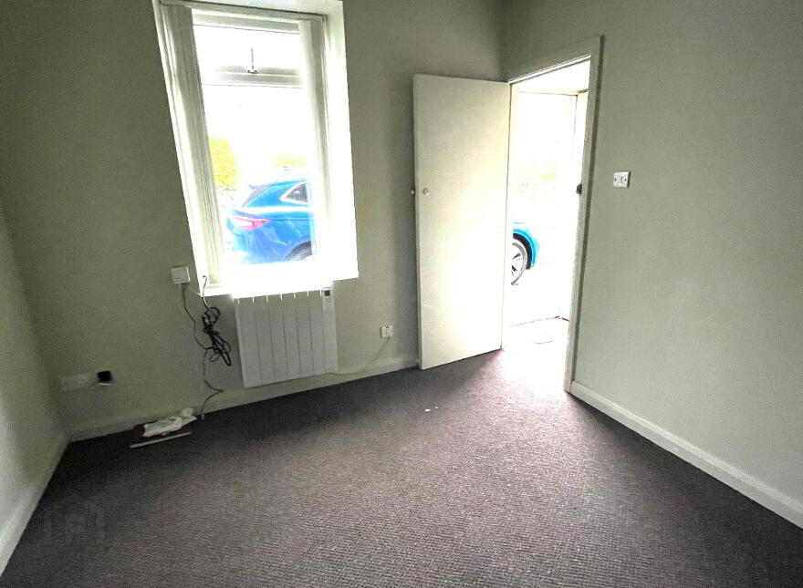 43 The Roddens, Larne, BT40 1QL