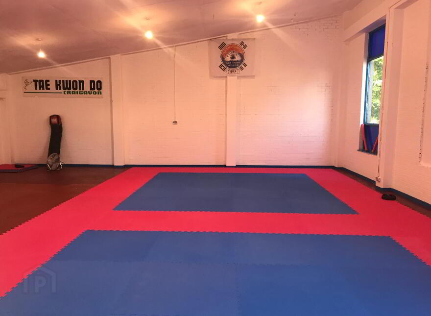 Unit 1, High Street Arcade, Lurgan, BT66 8AA