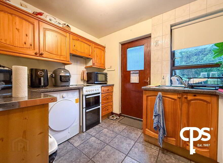 1a Tyross Gardens, Armagh, BT60 1BE