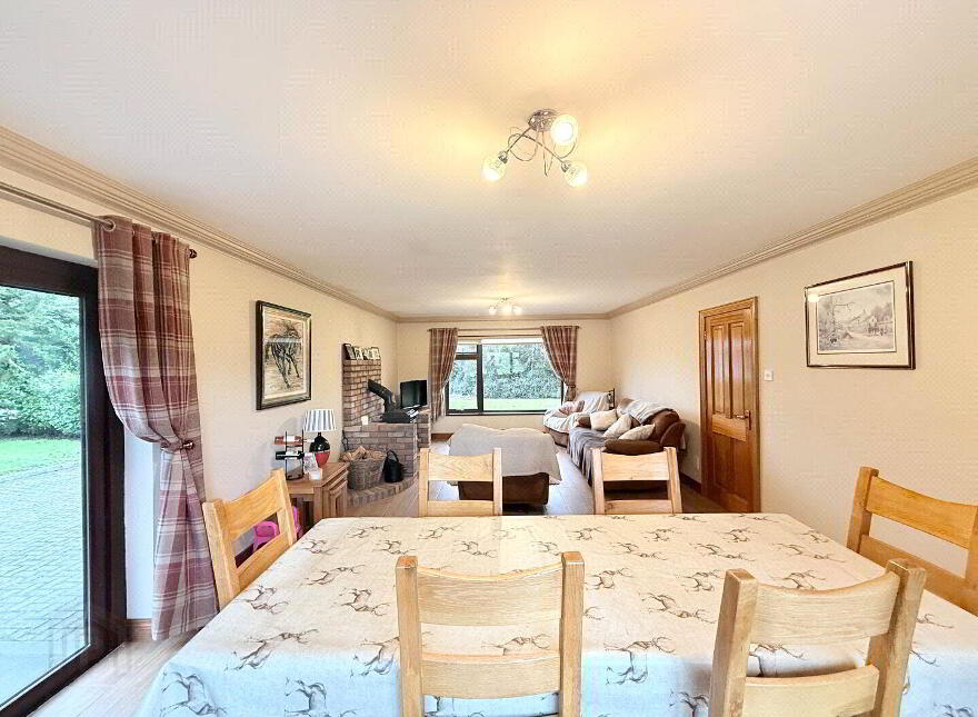 70 Ballymacombs Road, Magherafelt, BT45 8JW