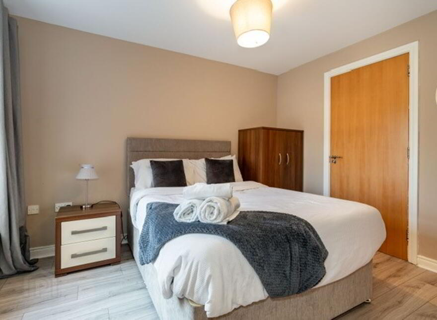 Andersonstown Road, Andersonstown, Belfast, BT11 9EA
