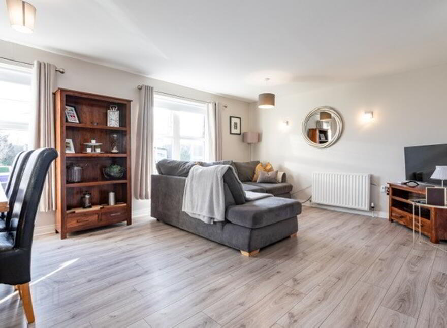 Andersonstown Road, Andersonstown, Belfast, BT11 9EA