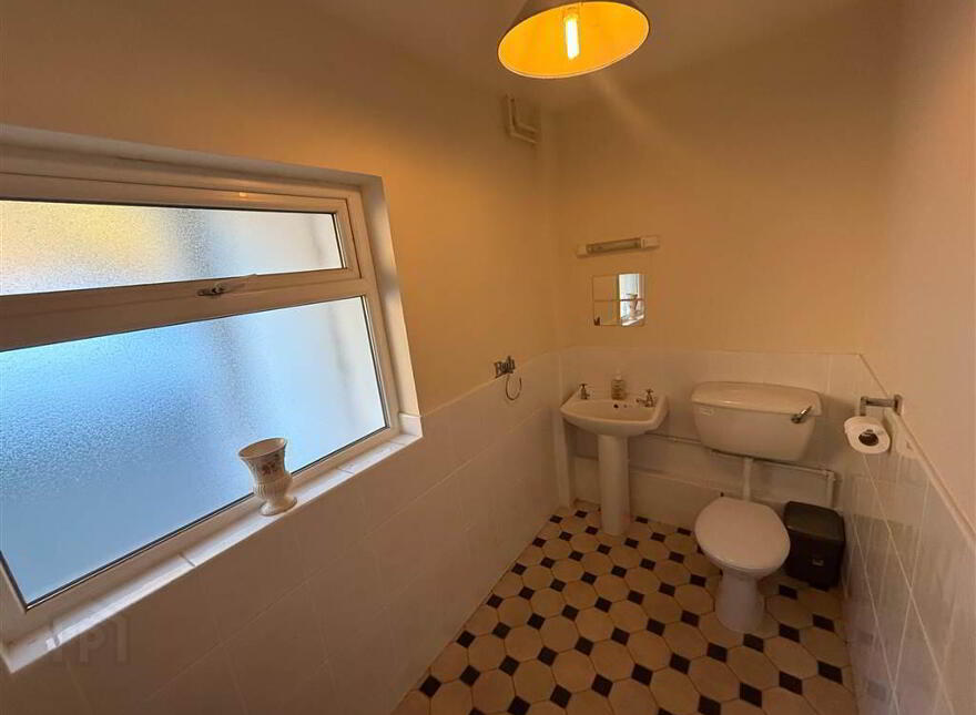 Belfast Road, Newry, BT34 1EF