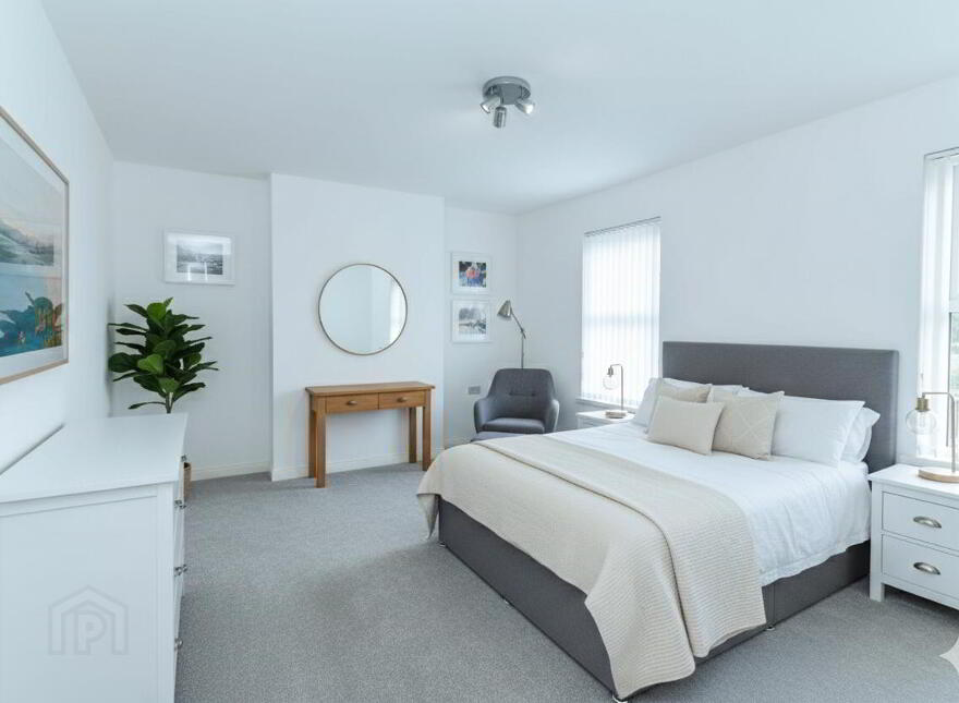 55 Sandown Road, Belfast, BT5 6GT