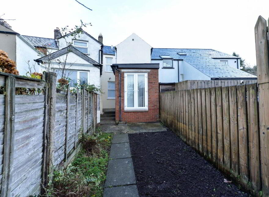 55 Sandown Road, Belfast, BT5 6GT