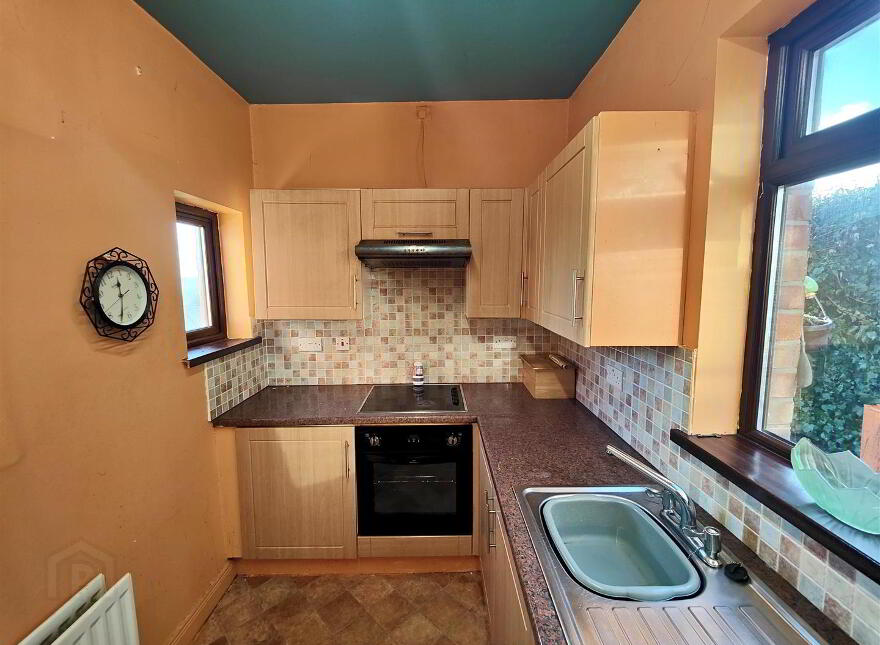 81 Carrs Glen Park, Belfast, BT14 8HF