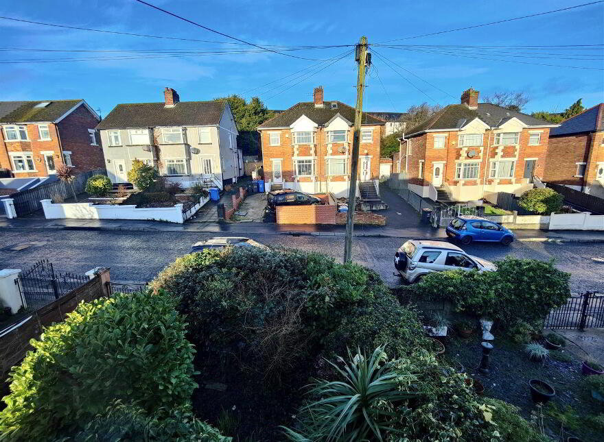 81 Carrs Glen Park, Belfast, BT14 8HF