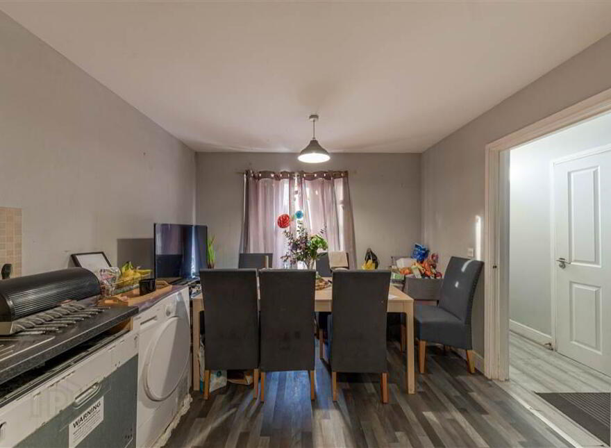 9 Mill Valley, Ligoniel, Belfast, BT14 8FW
