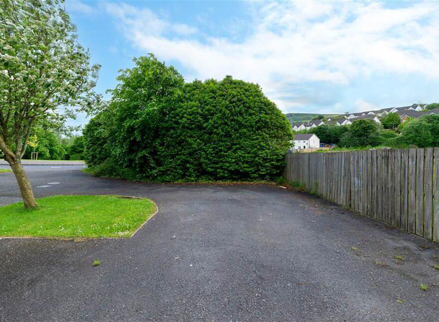 9 Mill Valley, Ligoniel, Belfast, BT14 8FW