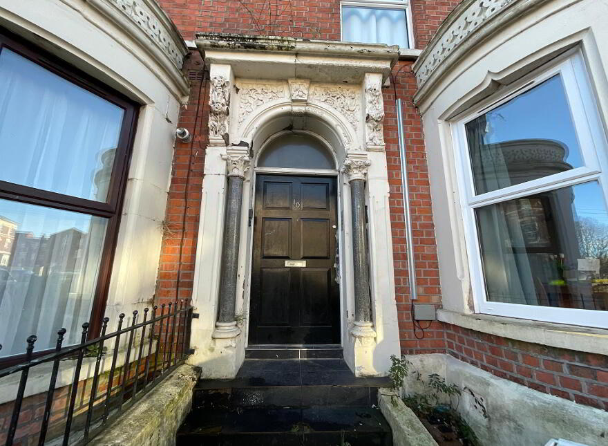 Apt 2, 10 Cliftonville Avenue, Apartment 2, Belfast, BT14 6BX