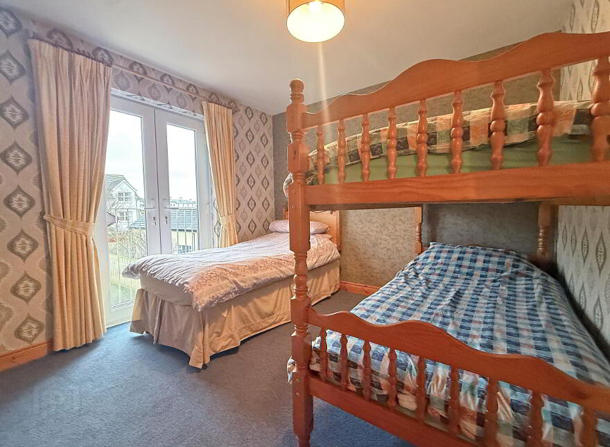 55a Beach Road, Portballintrae, BT57 8RT