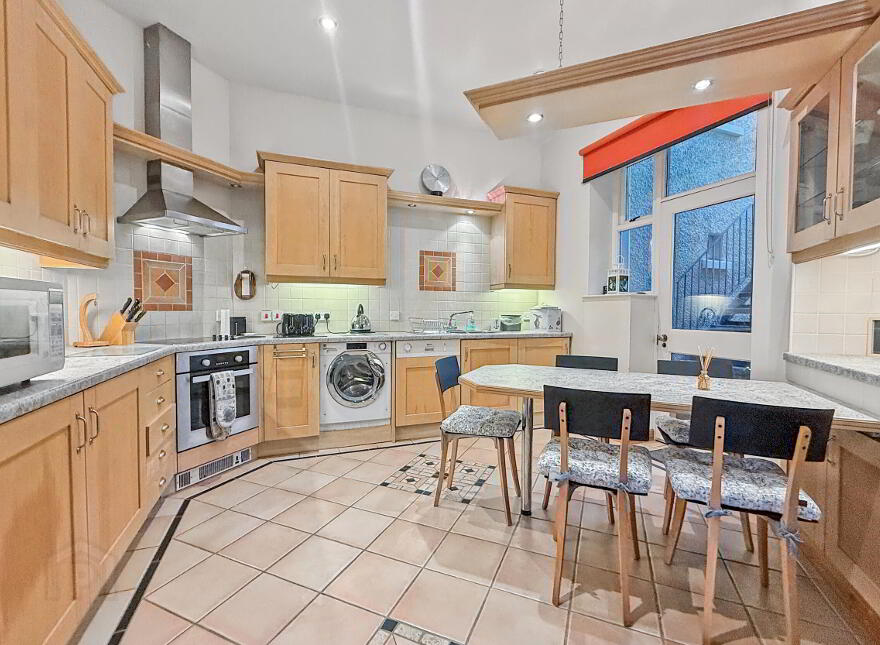 55a Beach Road, Portballintrae, BT57 8RT
