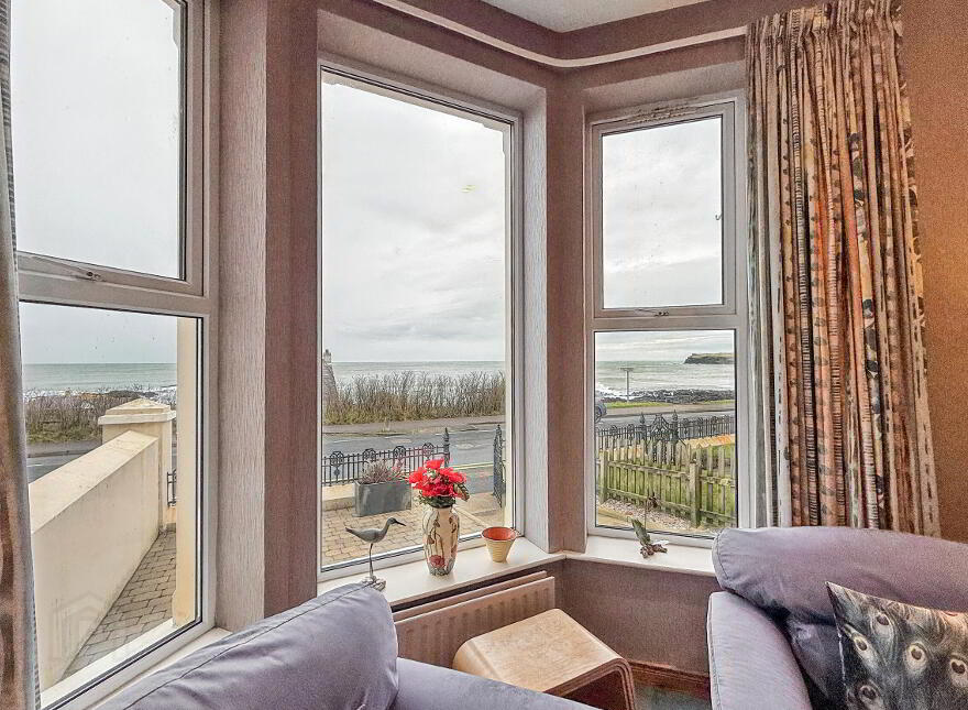 55a Beach Road, Portballintrae, BT57 8RT