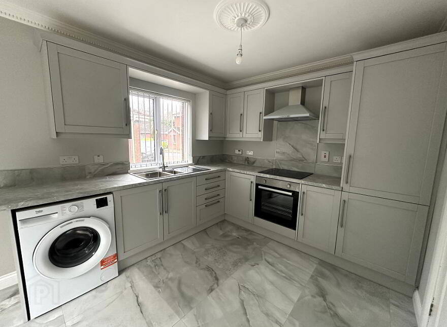 6 The Orchard, St Leonards, Warrenpoint, Newry, BT34 3FS