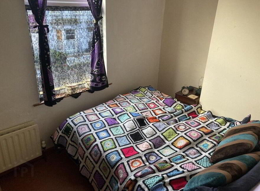 Flat 2, 31 Ashley Avenue, Belfast, BT9 7BT