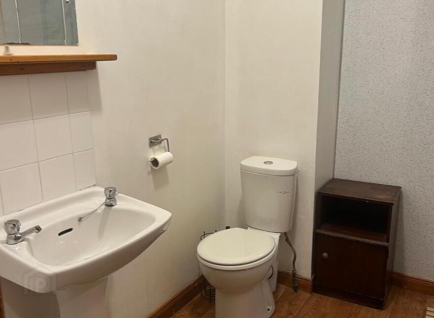 Flat 2, 31 Ashley Avenue, Belfast, BT9 7BT